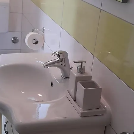 Apartment Apartman Ruza Kaprije